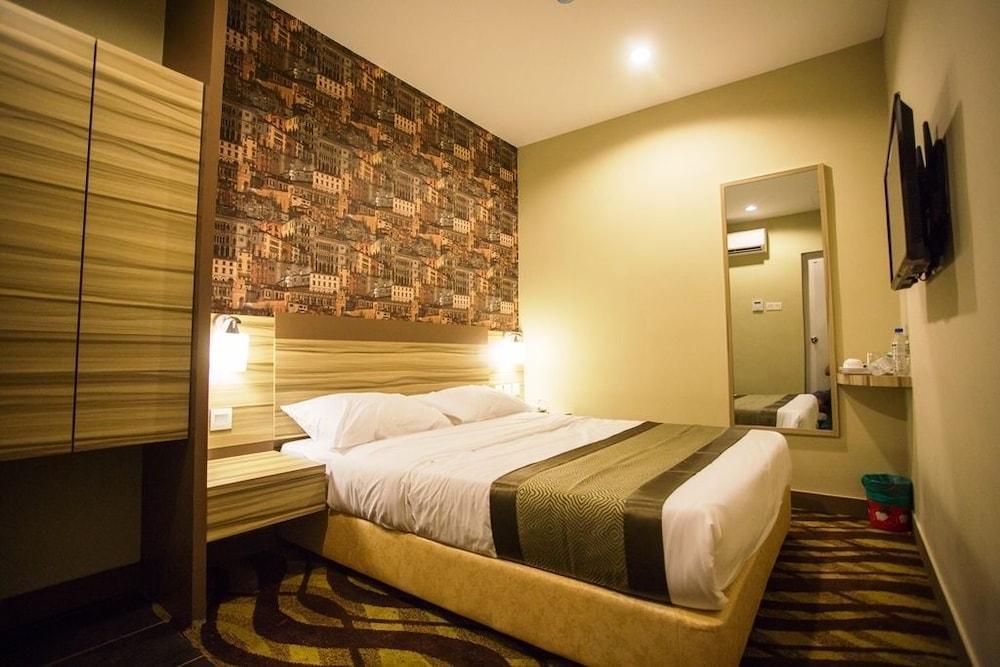 Hotel Zamburger Victory City Johor Bahru Esterno foto